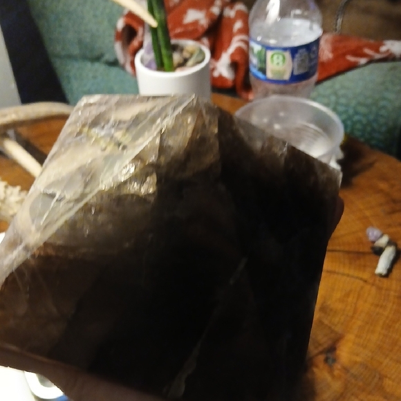 Fire quartz pyramid - Picture 5 of 6